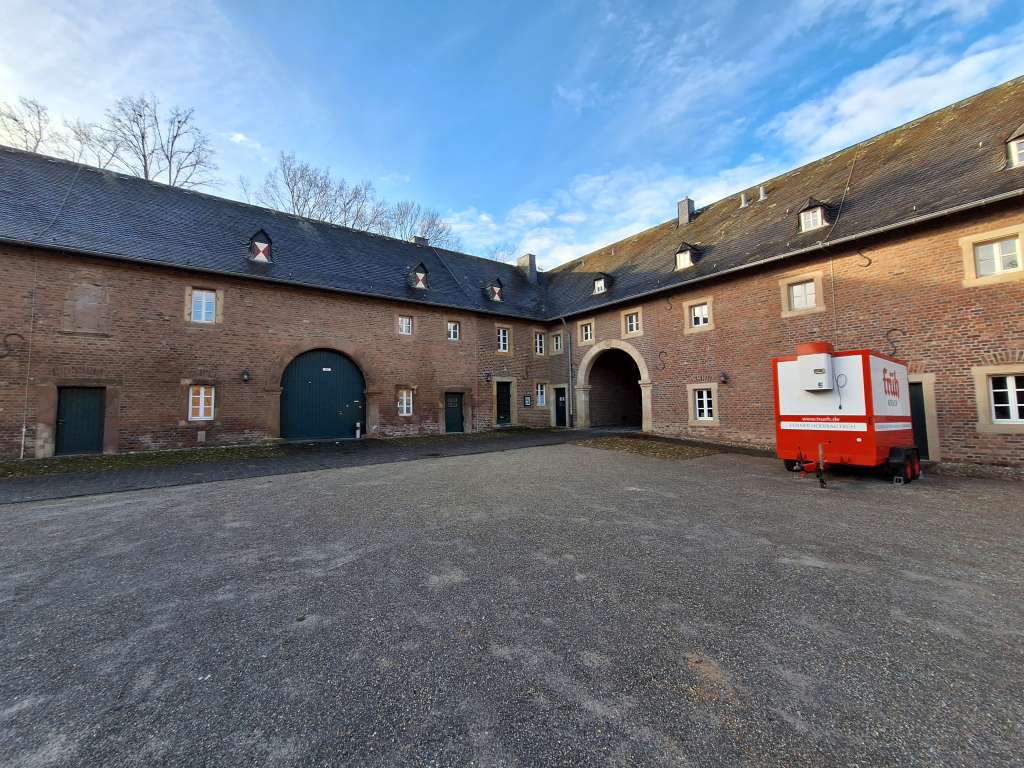 DJ für die Eventlocation Schloss Burgau